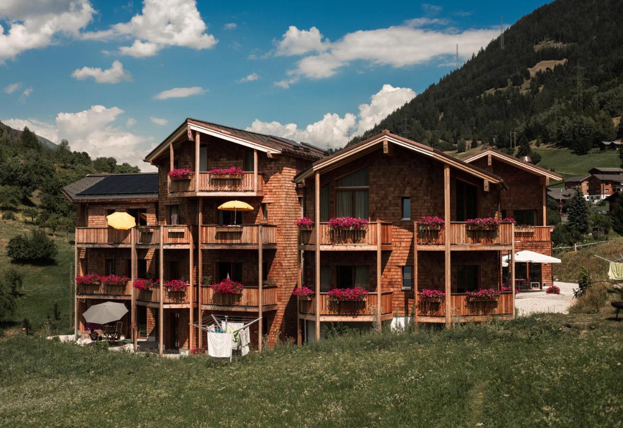 Berglandhof Hotel Ernen Ngoại thất bức ảnh